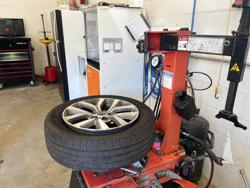 Tire Machine